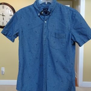 American Eagle Button Down Shirt